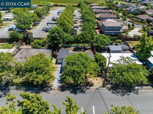 1650 Moraga Dr, Santa Rosa, California 95404