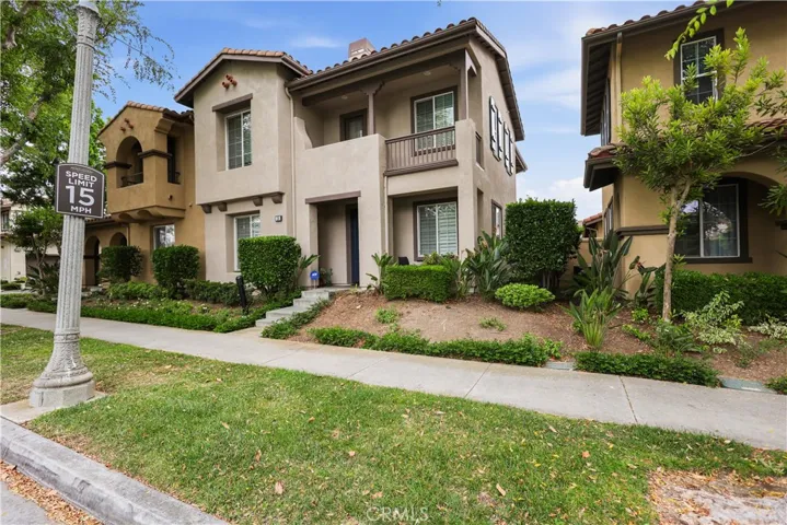 26 Shadowplay, Irvine, California 92620