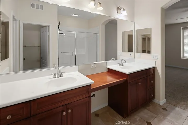26 Shadowplay, Irvine, California 92620