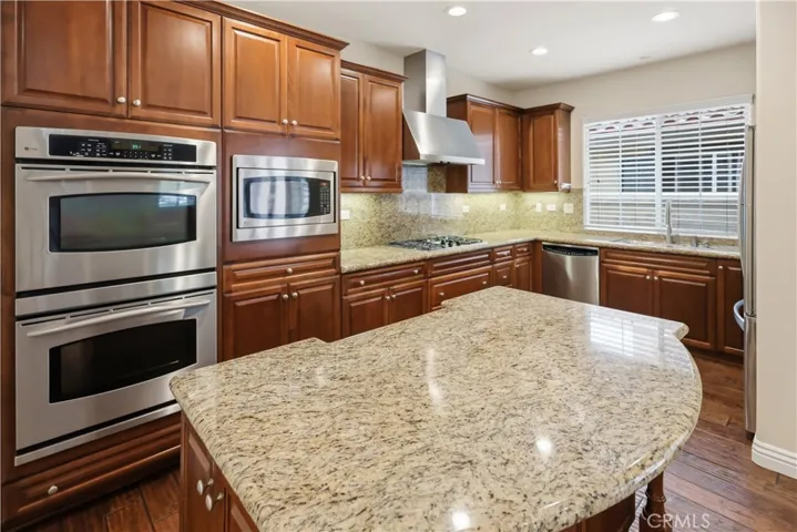26 Shadowplay, Irvine, California 92620