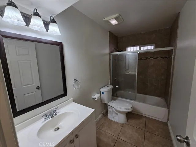 Hall Bathroom