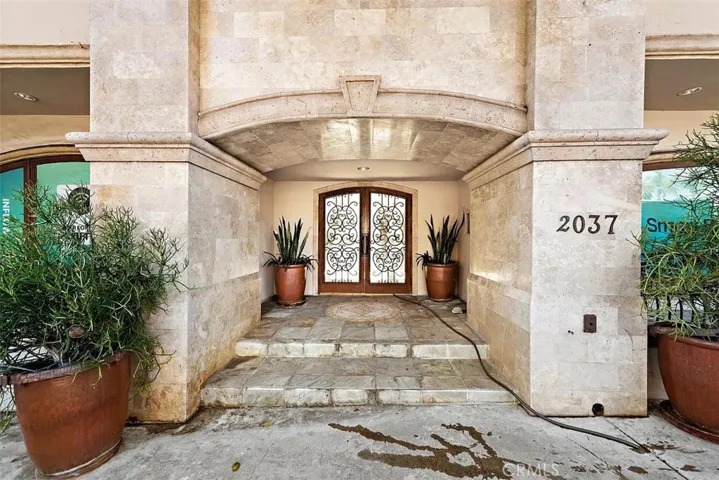 2037 S Coast 1, Laguna Beach, California 92651
