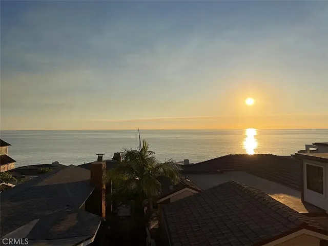 2037 S Coast 1, Laguna Beach, California 92651