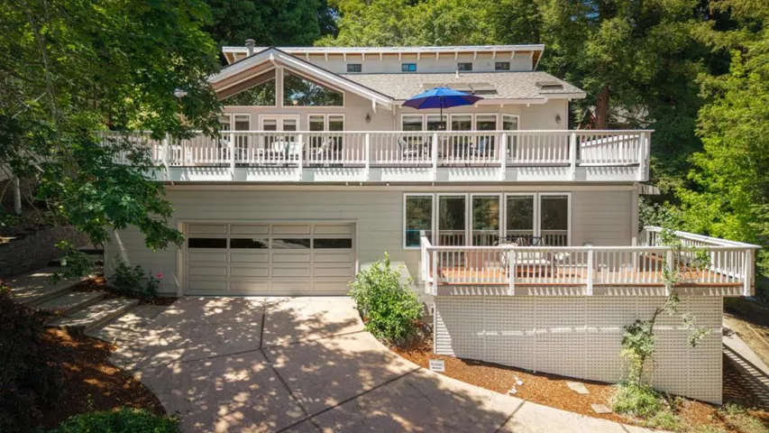 125 Carbonera Drive, Santa Cruz, California 95060