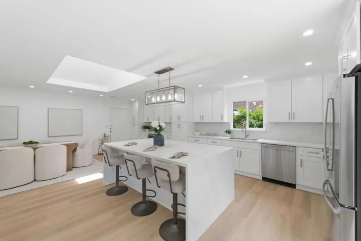 399 Castro Court, Campbell, California 95008