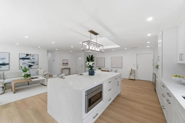 399 Castro Court, Campbell, California 95008