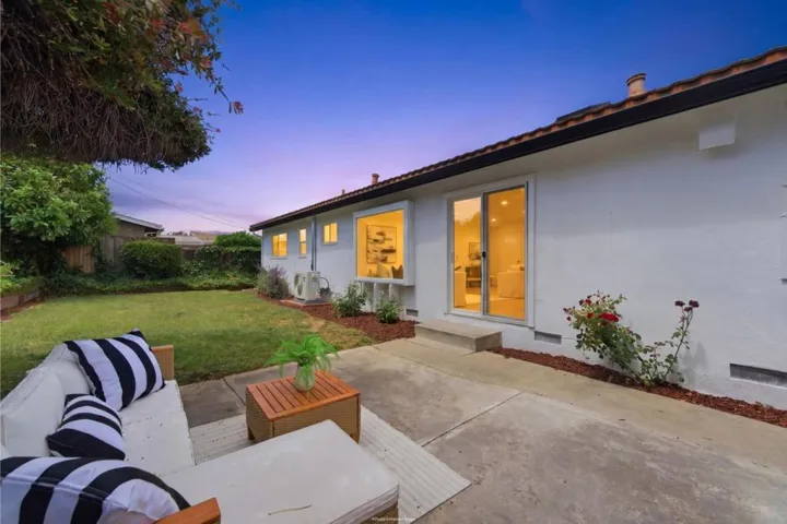 399 Castro Court, Campbell, California 95008