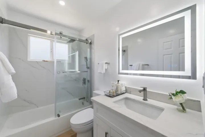 399 Castro Court, Campbell, California 95008