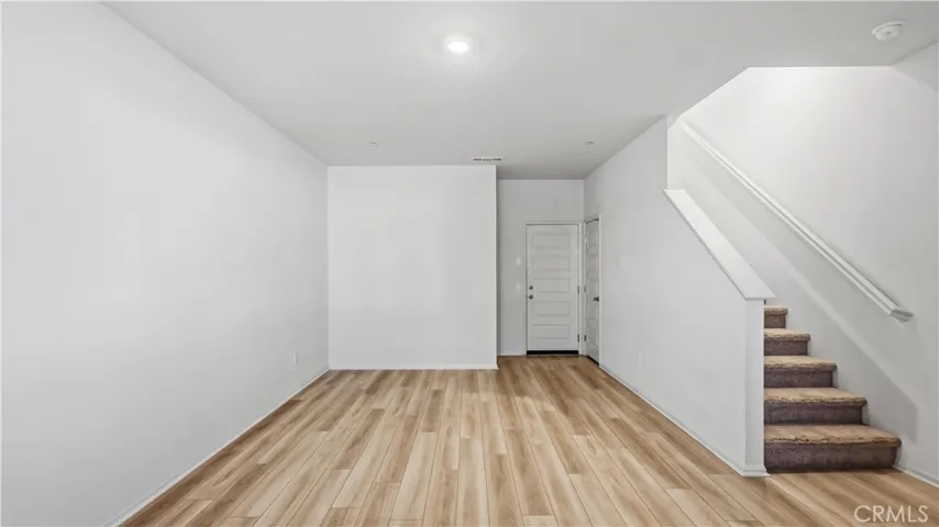 1ST FLOOR LIVING ROOM