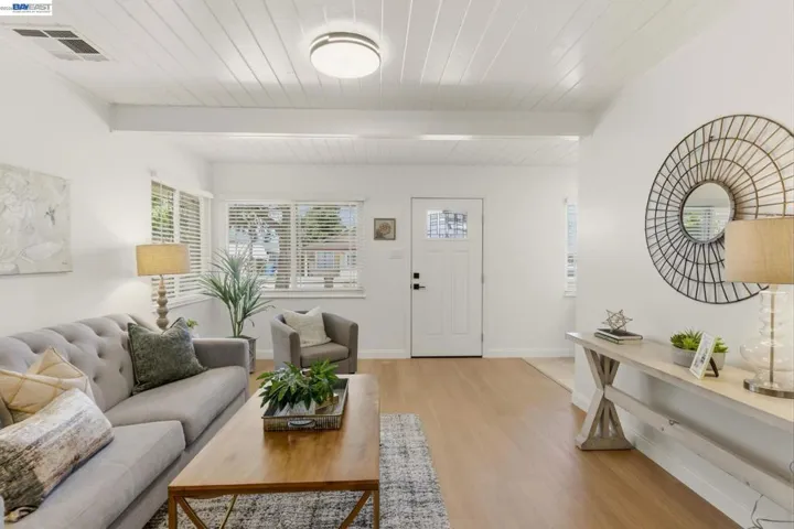 277 Shore Rd., Bay Point, California 94565