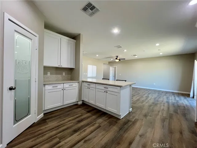 40719 171th Street, Lake Los Angeles, California 93535