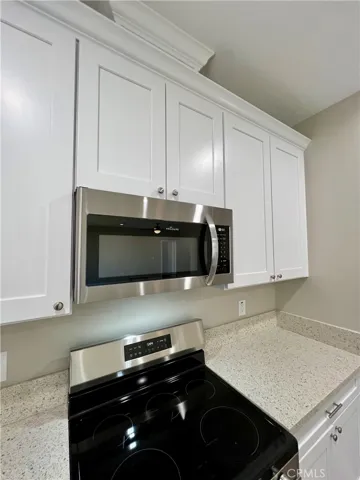 40719 171th Street, Lake Los Angeles, California 93535