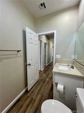 40719 171th Street, Lake Los Angeles, California 93535