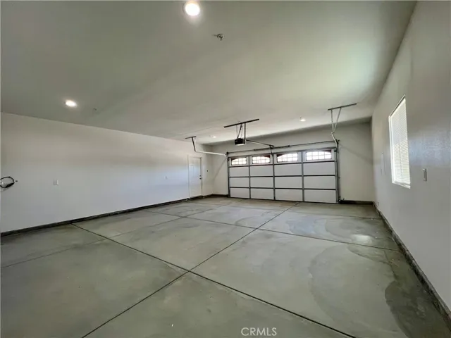 40719 171th Street, Lake Los Angeles, California 93535
