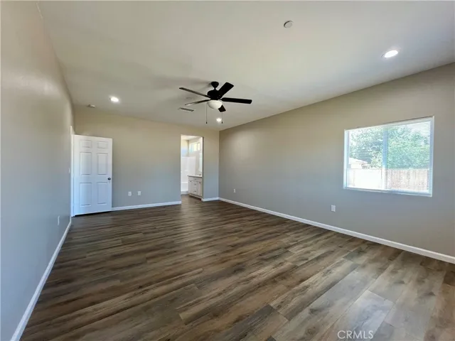 40719 171th Street, Lake Los Angeles, California 93535
