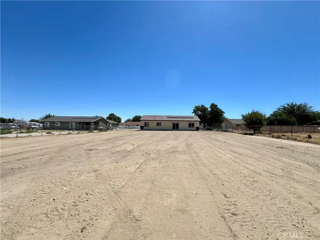 40719 171th Street, Lake Los Angeles, California 93535