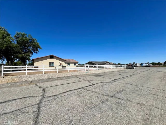 40719 171th Street, Lake Los Angeles, California 93535