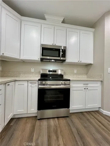40719 171th Street, Lake Los Angeles, California 93535