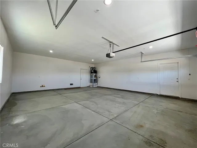 40719 171th Street, Lake Los Angeles, California 93535
