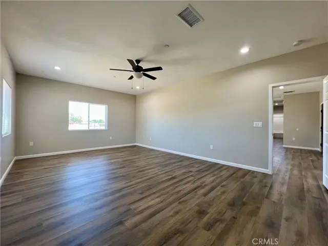 40719 171th Street, Lake Los Angeles, California 93535