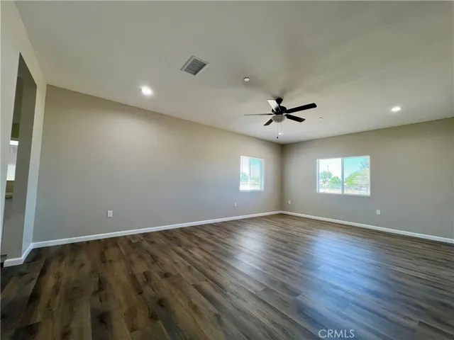 40719 171th Street, Lake Los Angeles, California 93535