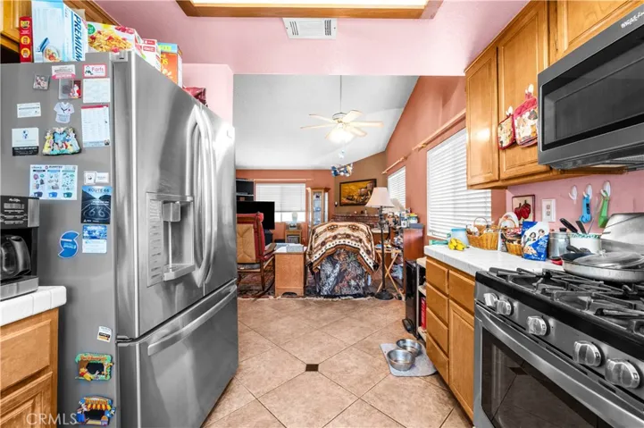 7205 Ridgeline, Jurupa Valley, California 92509