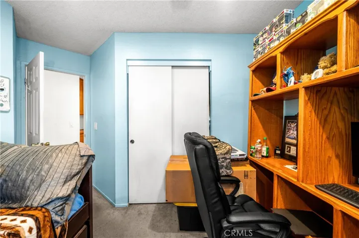 7205 Ridgeline, Jurupa Valley, California 92509