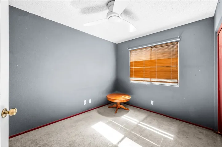 7205 Ridgeline, Jurupa Valley, California 92509