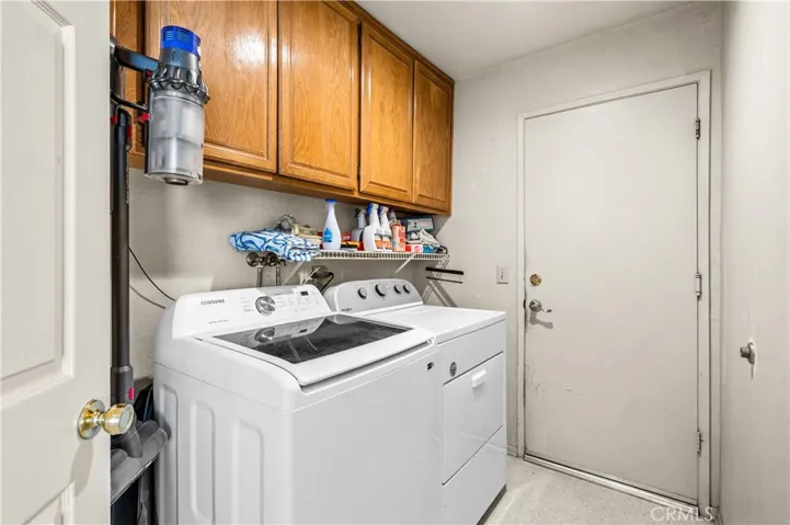 7205 Ridgeline, Jurupa Valley, California 92509