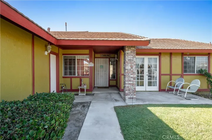 7205 Ridgeline, Jurupa Valley, California 92509
