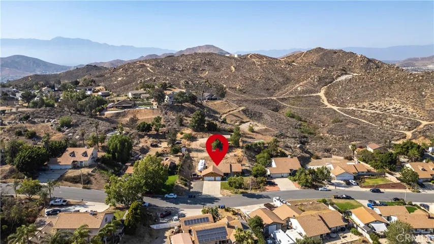 7205 Ridgeline, Jurupa Valley, California 92509