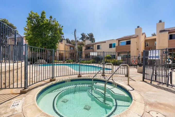 2920 Briarwood Rd L – 11, Bonita, California 91902