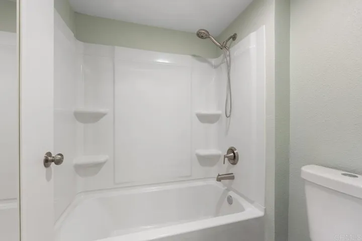 2920 Briarwood Rd L – 11, Bonita, California 91902