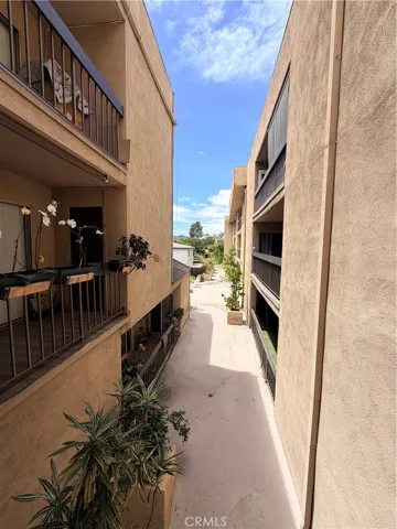 335 N. Adams Street, Glendale, California 91206