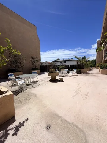 335 N. Adams Street, Glendale, California 91206