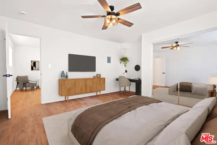 14110 Yukon Avenue, Hawthorne, California 90250