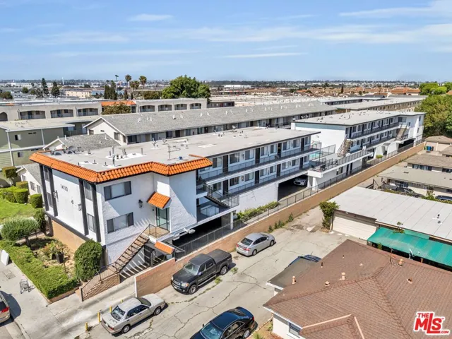 14110 Yukon Avenue, Hawthorne, California 90250