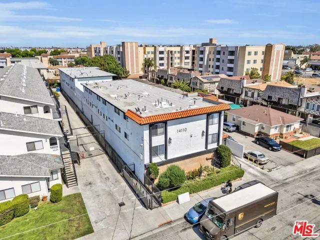 14110 Yukon Avenue, Hawthorne, California 90250
