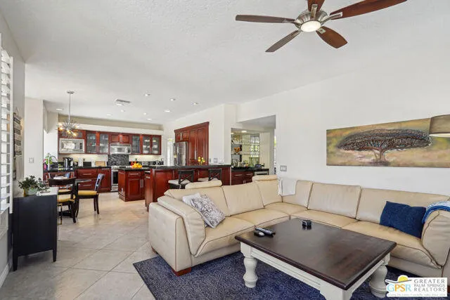 364 family room 364 family room