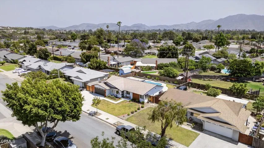 Central Camarillo Charmer