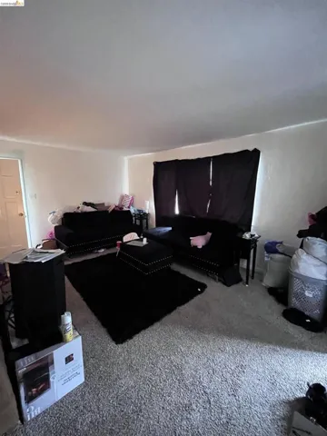 3566 Living Room
