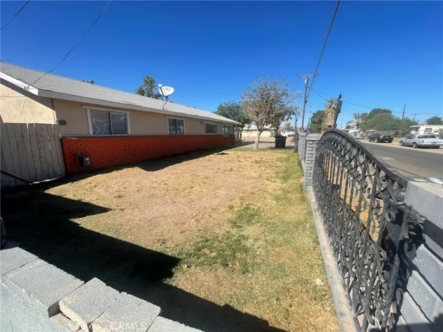 175 N Date Road, Blythe, California 92225 — photo 5