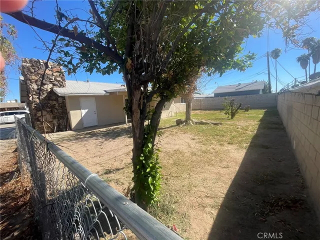 197 N Date Road, Blythe, California 92225