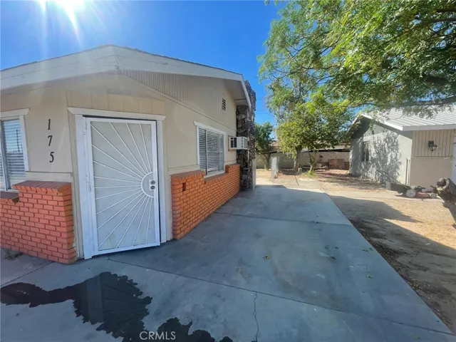 197 N Date Road, Blythe, California 92225