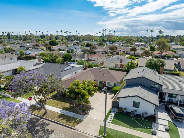 3501 Claremore Avenue, Long Beach, California 90808