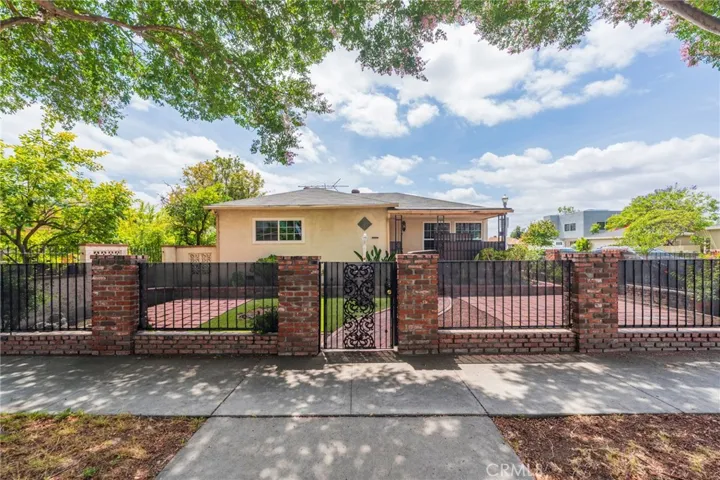 601 S Helena, Anaheim, California 92805