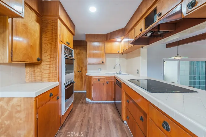 601 S Helena, Anaheim, California 92805