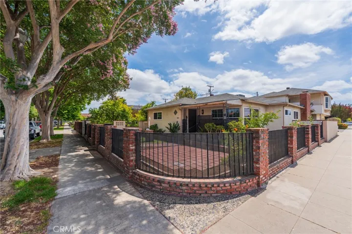 601 S Helena, Anaheim, California 92805