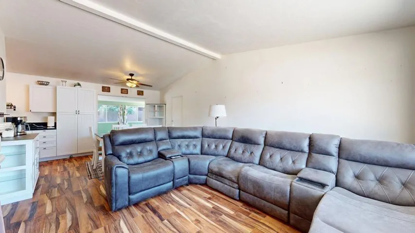 74361-Erin-St-Palm-Desert-CA-92260-05262