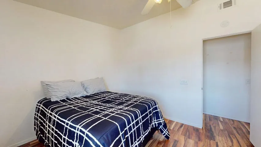 74361-Erin-St-Palm-Desert-CA-92260-05262